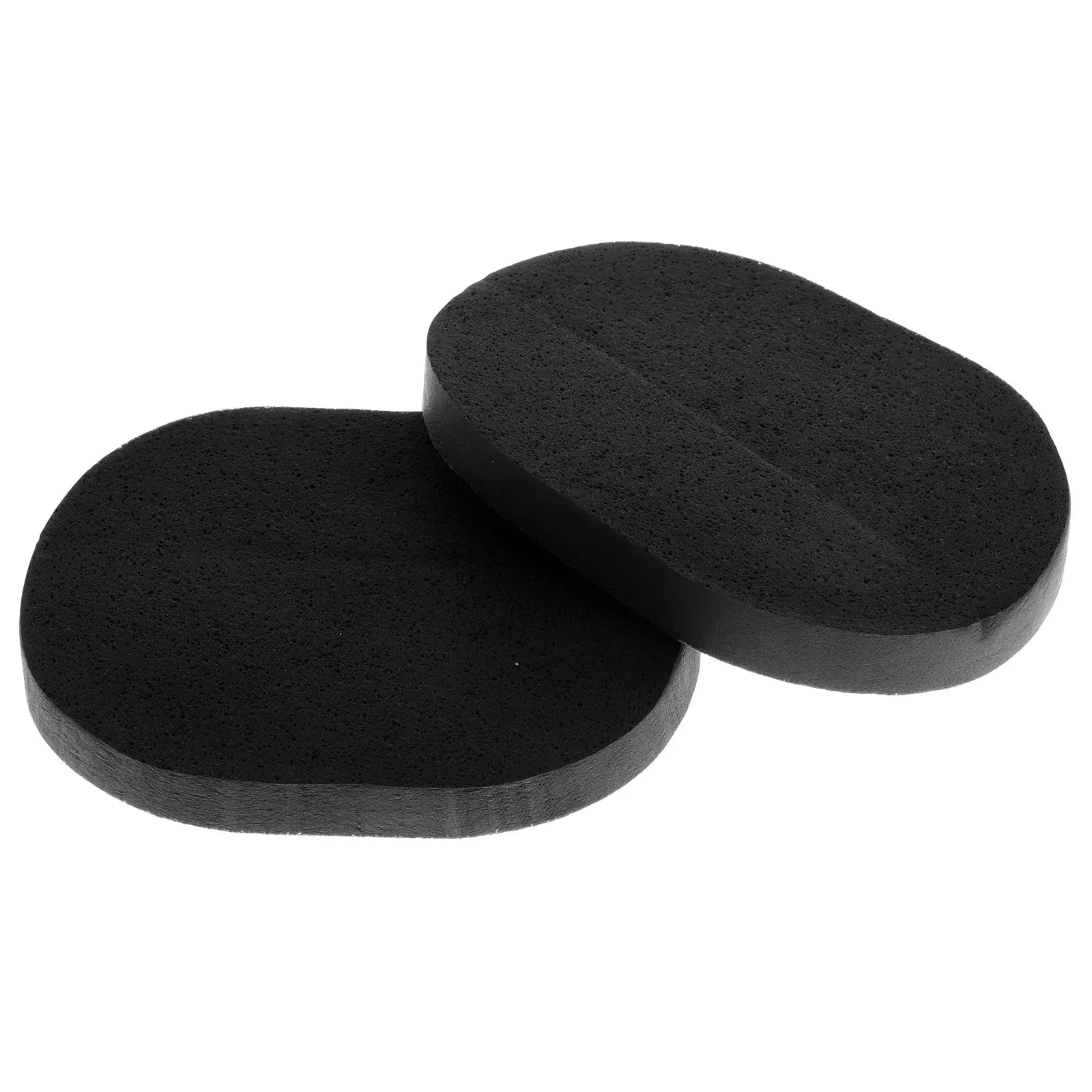Charcoal sponge in use